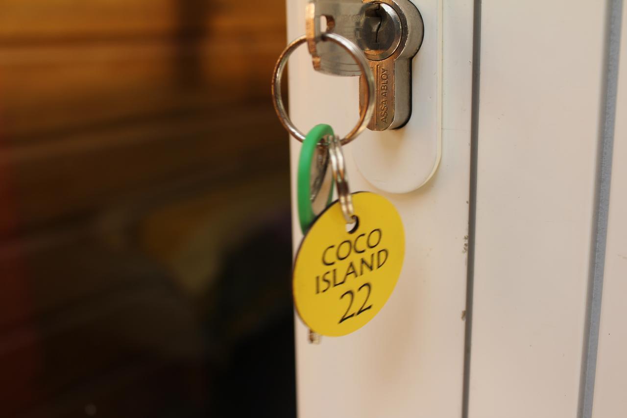 Hotel Coco Island แซ็งต์-จีลส์-เลส์-แบ็งส์ ภายนอก รูปภาพ